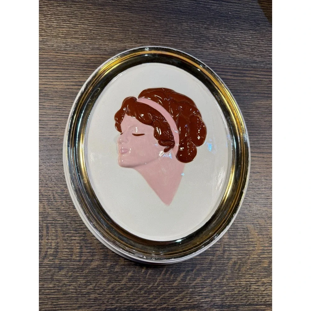 Vintage Duncan‎ Ceramic Lady Wall Plaque 1975